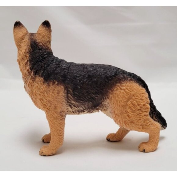 Schleich German Shepherd Dog Resin 3" Long Figurine - Picture 3 of 6
